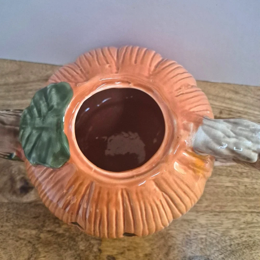 Pumpkin Teapot Jack o Lantern Ghost Face Lid Halloween